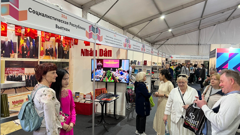 La Feria Internacional del Libro de San Petersburgo se celebra hasta el 19 de mayo.