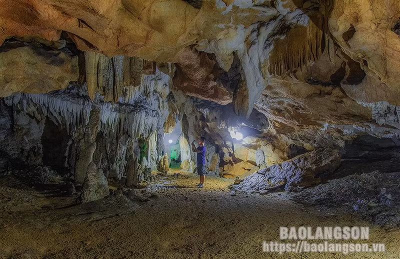 No hay todavía cifras exactas sobre el área, la longitud y el ancho de la cueva.