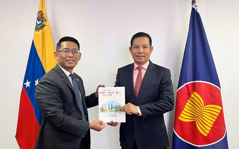 En el evento (Fotografía: baoquocte.vn)