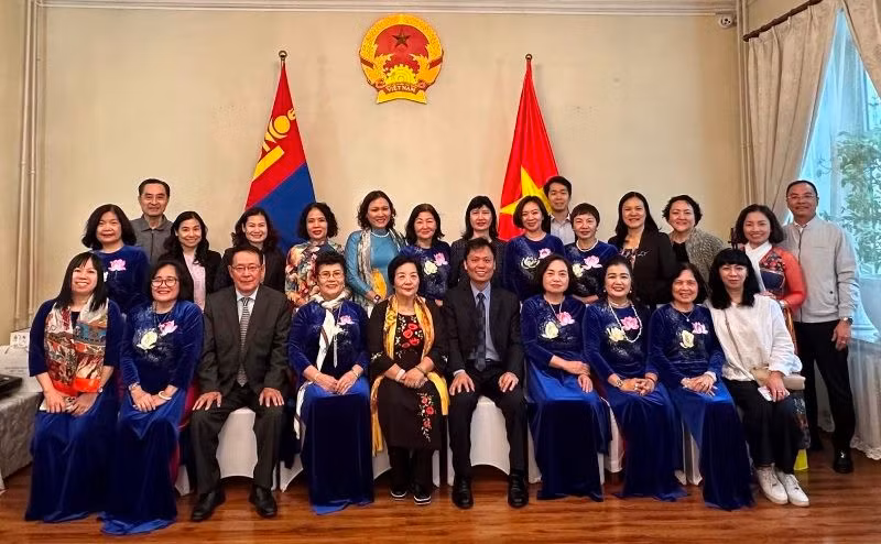 Participantes en el evento. (Fotografía: Embajada de Vietnam en Mongolia)