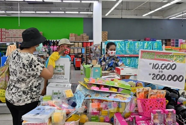 En un supermercado de Indonesia (Fotografía: AFP/VNA)
