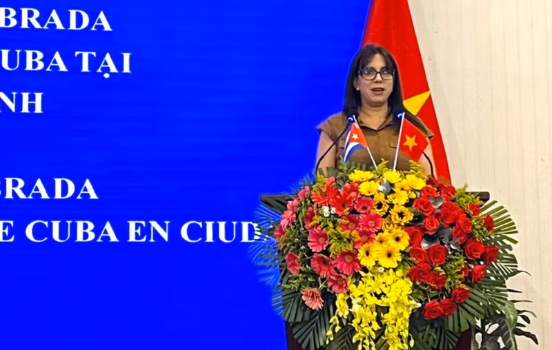 Interviene la cónsul general de Cuba en Ciudad Ho Chi Minh, Ariadne Feo Labrada.
