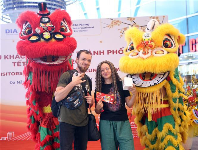 Turistas en la ciudad de Da Nang. (Foto: VNA)