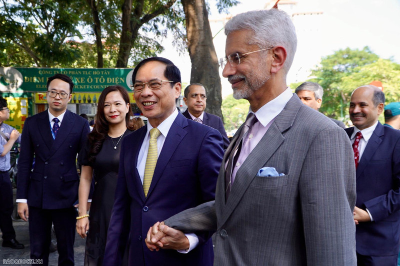 El ministro de Relaciones Exteriores de la India, S. Jaishankar, realiza una visita oficial a Vietnam del 15 al 17 de octubre, por invitación de su par vietnamita, Bui Thanh Son.