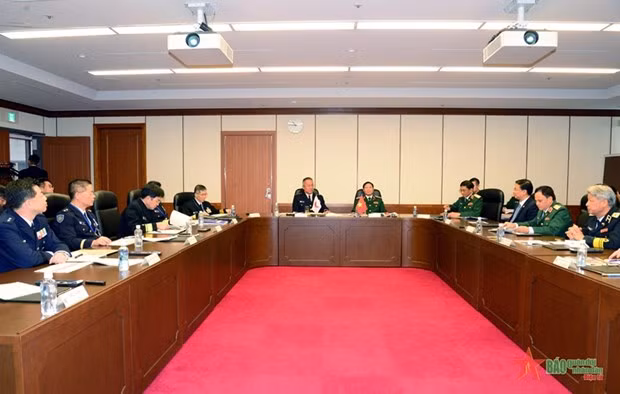 Panorama de la reunión (Fotografía: qdnd.vn)