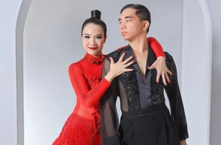 Pham Trung Hoa - Nguyen My Trang ocupan actualmente el puesto 110 en el ranking mundial del WDSF en la categoría de mediana edad. (Foto: thethaovanhoa.vn)