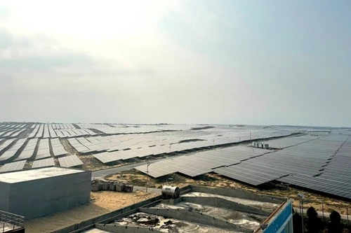 La central solar de Phu My, en la provincia altiplánica de Gia Lai.