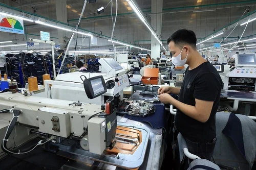 En una empresa en la provincia de Phu Tho. (Foto: VNA)