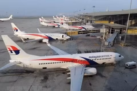 Malasia invertirá 2,7 mil millones de dólares para modernizar y ampliar su red aeroportuaria