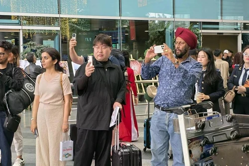 Pasajeros en el Aeropuerto Internacional de Da Nang (Foto: VNA)