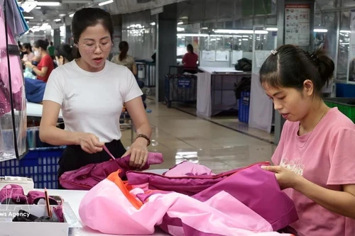Las fábricas textiles de la provincia de Thai Nguyen exportan productos al mercado de la UE. (Foto: VNA)