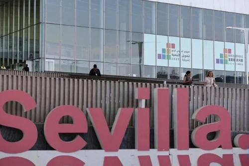 La FfD4 está en curso en la ciudad española de Sevilla con la participación de unos 50 líderes mundiales. (Fotografía: XINHUA)