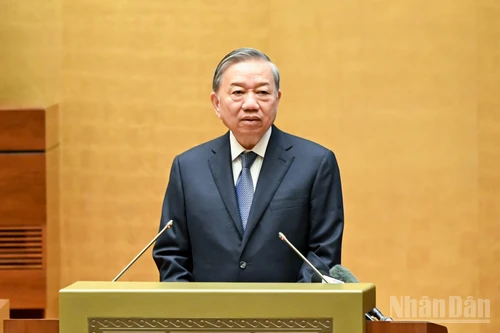 El secretario general del Partido Comunista de Vietnam, To Lam, pronuncia directrices. (Foto: Nhan Dan)