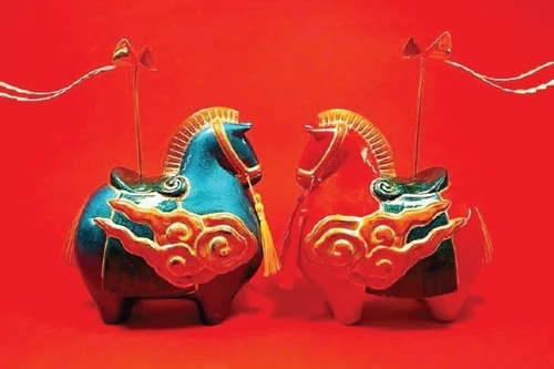 El “caballo de flor de albaricoque”, símbolo del arte vietnamita contemporáneo. (Foto: Nhan Dan)