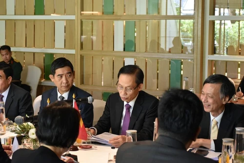 El secretario del Comité Central del Partido Comunista de Vietnam y ministro de Relaciones Exteriores, Le Hoai Trung, en el evento. (Foto: Cancillería vietnamita)