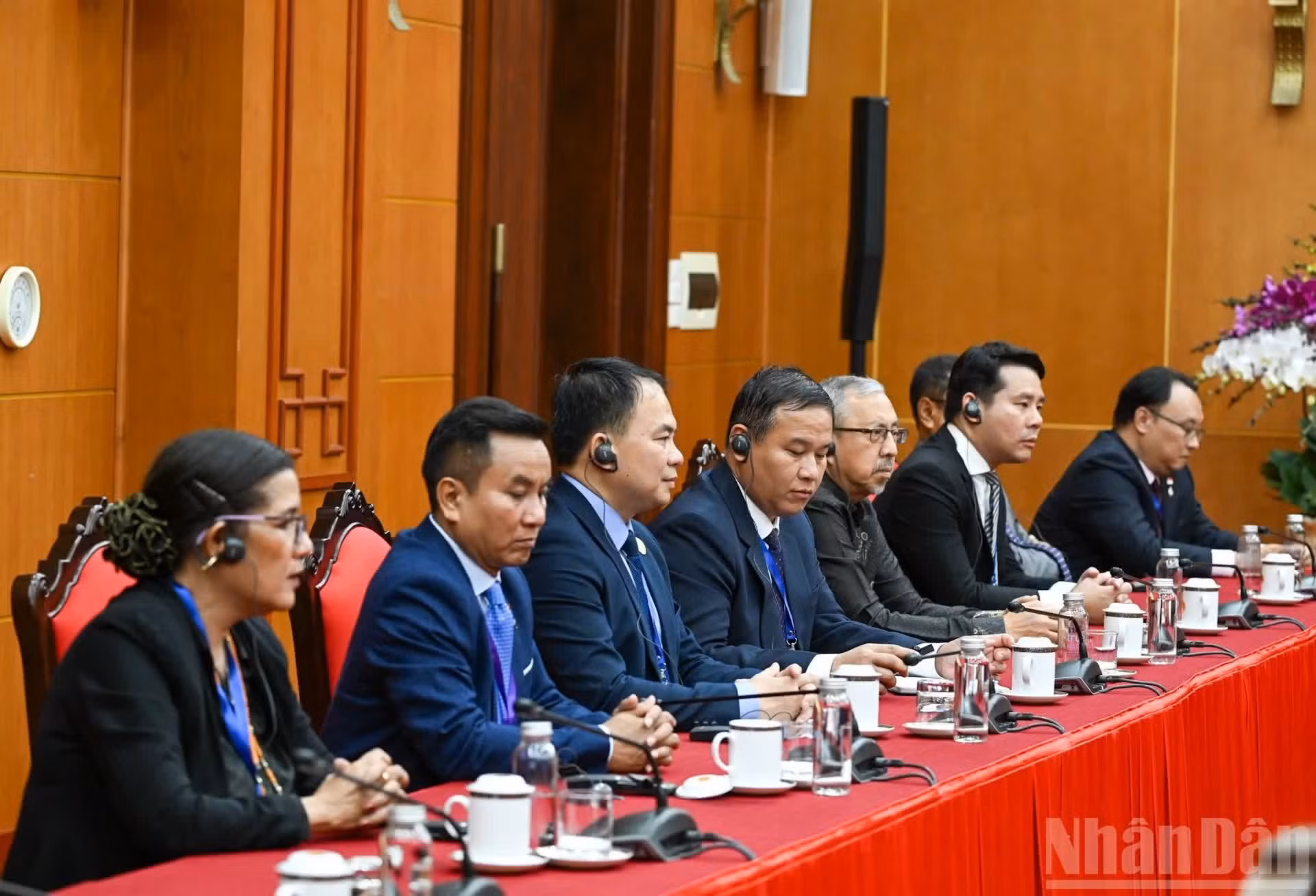 Representantes de partidos políticos de los países de la Asean.