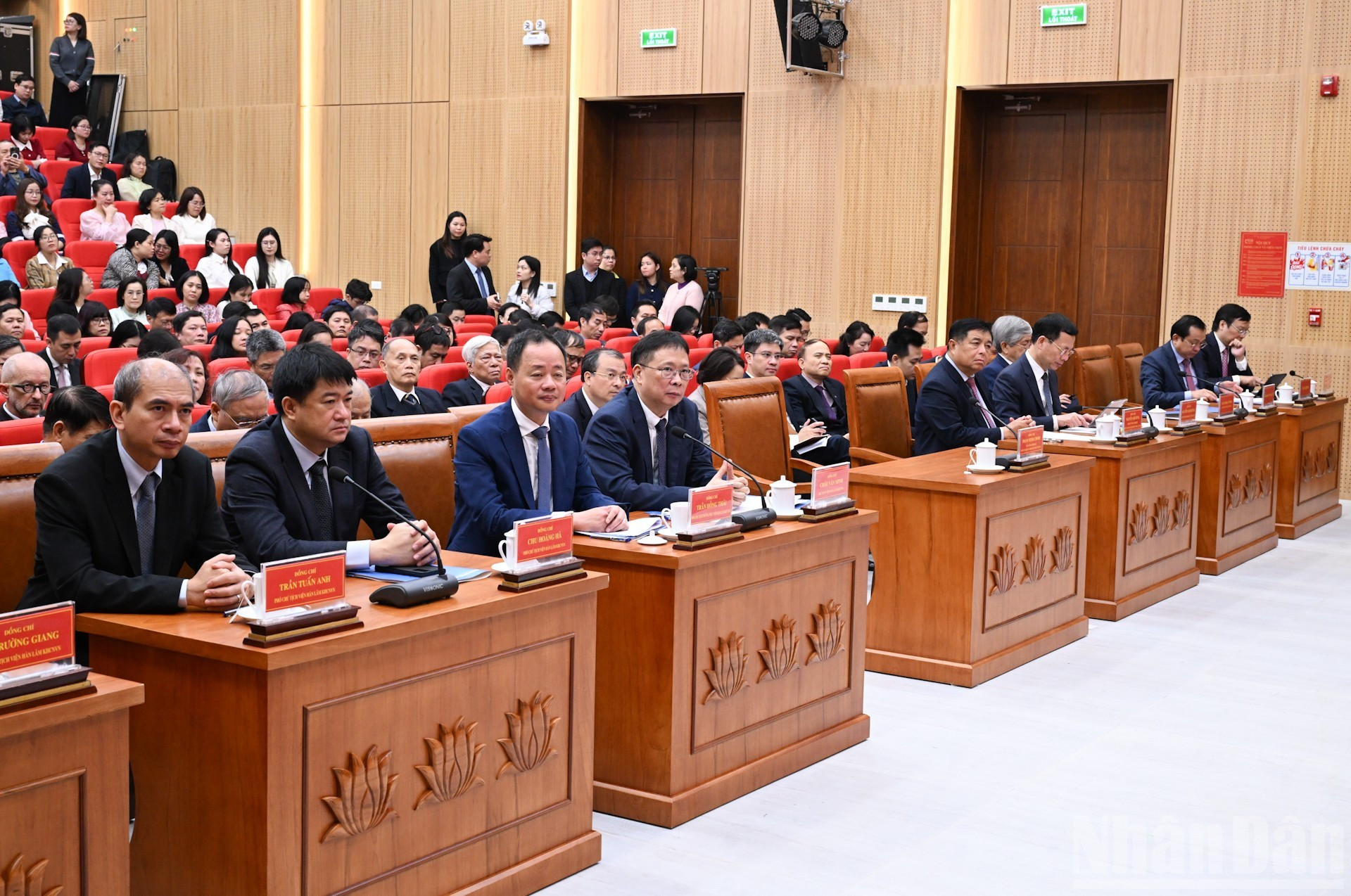 Delegados a la reunión.