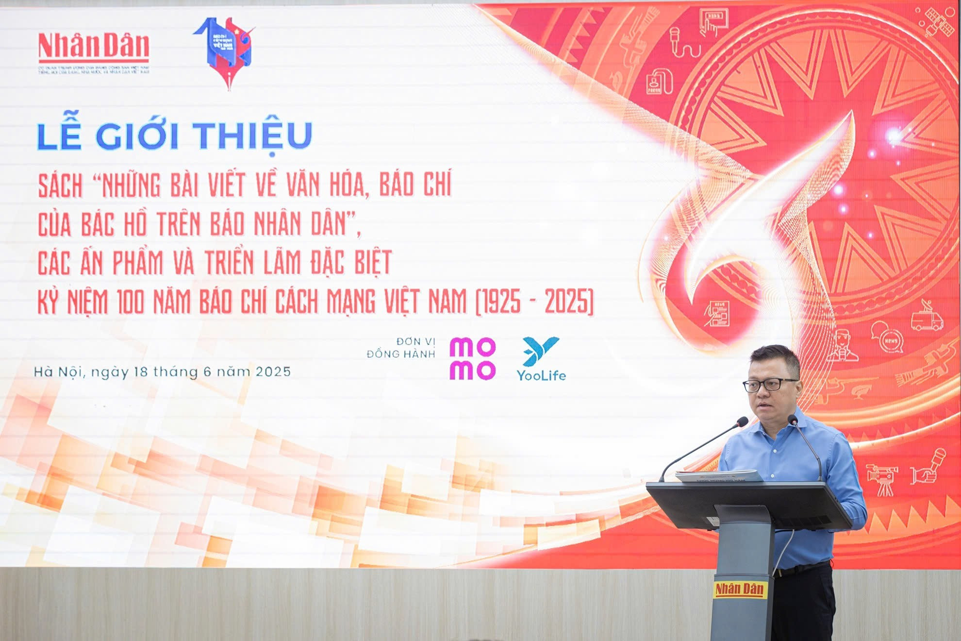 [Foto] Periódico Nhan Dan estrena obras en ocasión de centenario del Día de la Prensa Revolucionaria de Vietnam