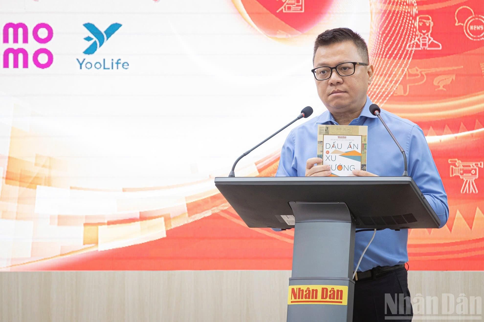 Según Le Quoc Minh, miembro del Comité Central del Partido Comunista de Vietnam, presidente-editor del periódico Nhan Dan, subjefe de la Comisión de Propaganda y Movilización de Masas del Comité Central del Partido y titular de la Asociación de Periodistas Vietnamitas, el evento tiene como objetivo rendir tributo al Presidente Ho Chi Minh, el fundador de la prensa revolucionaria de Vietnam, y a las generaciones de periodistas que han contribuido a la causa revolucionaria del Partido y la nación. Según Le Quoc Minh, miembro del Comité Central del Partido Comunista de Vietnam, presidente-editor del periódico Nhan Dan, subjefe de la Comisión de Propaganda y Movilización de Masas del Comité Central del Partido y titular de la Asociación de Periodistas Vietnamitas, el evento tiene como objetivo rendir tributo al Presidente Ho Chi Minh, el fundador de la prensa revolucionaria de Vietnam, y a las generaciones de periodistas que han contribuido a la causa revolucionaria del Partido y la nación.