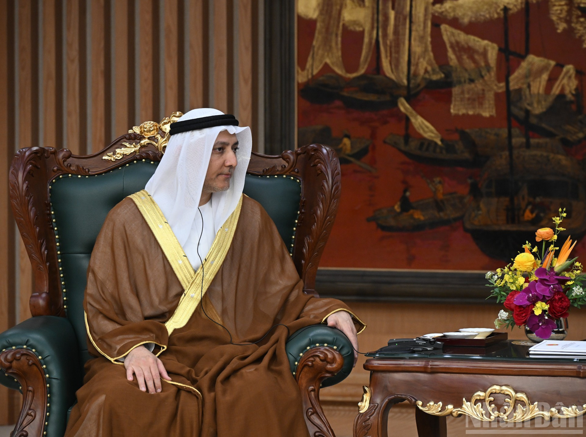 El embajador de los EAU, Bader Almatrooshi, en su intervención.
