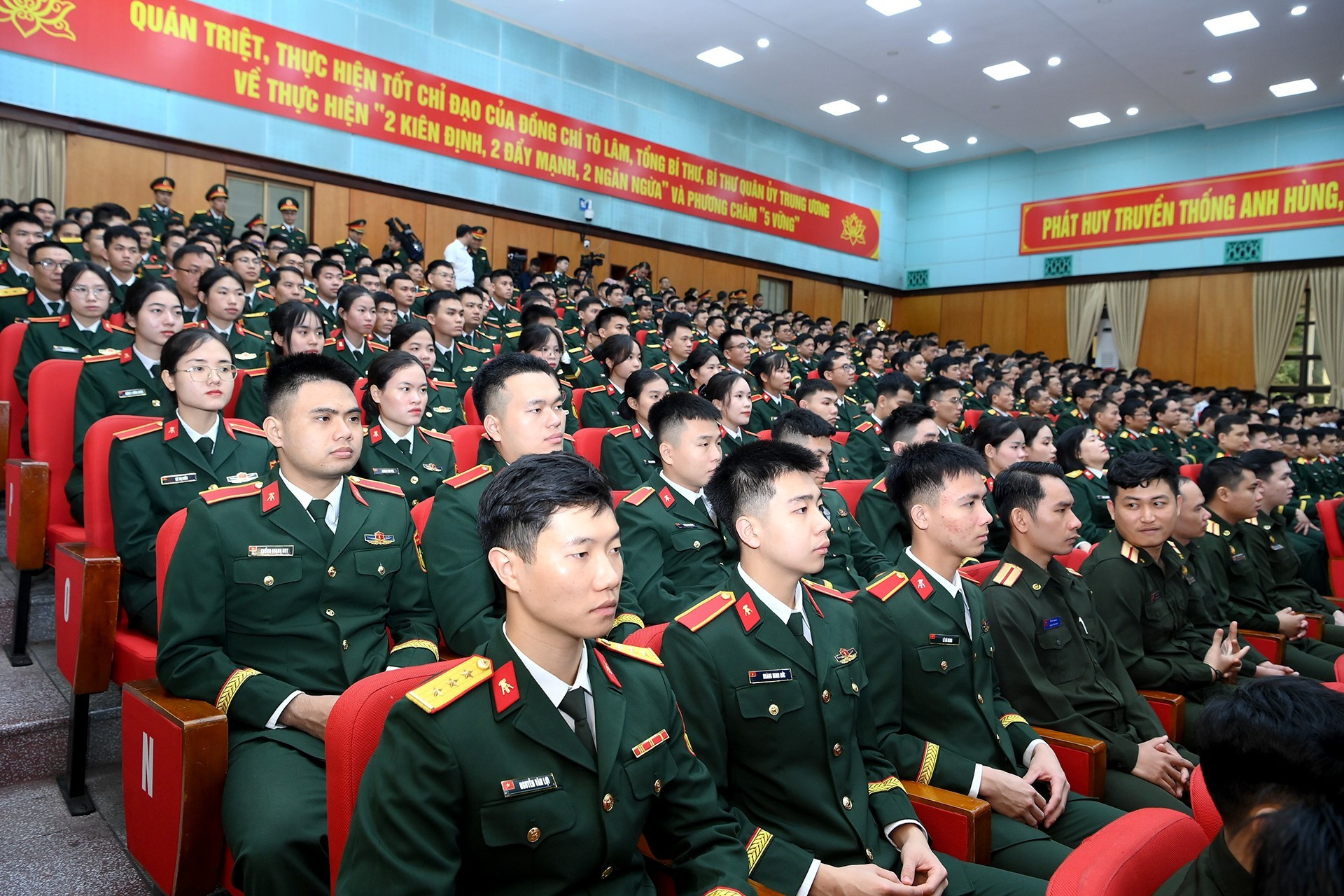 Delegados a la cita.