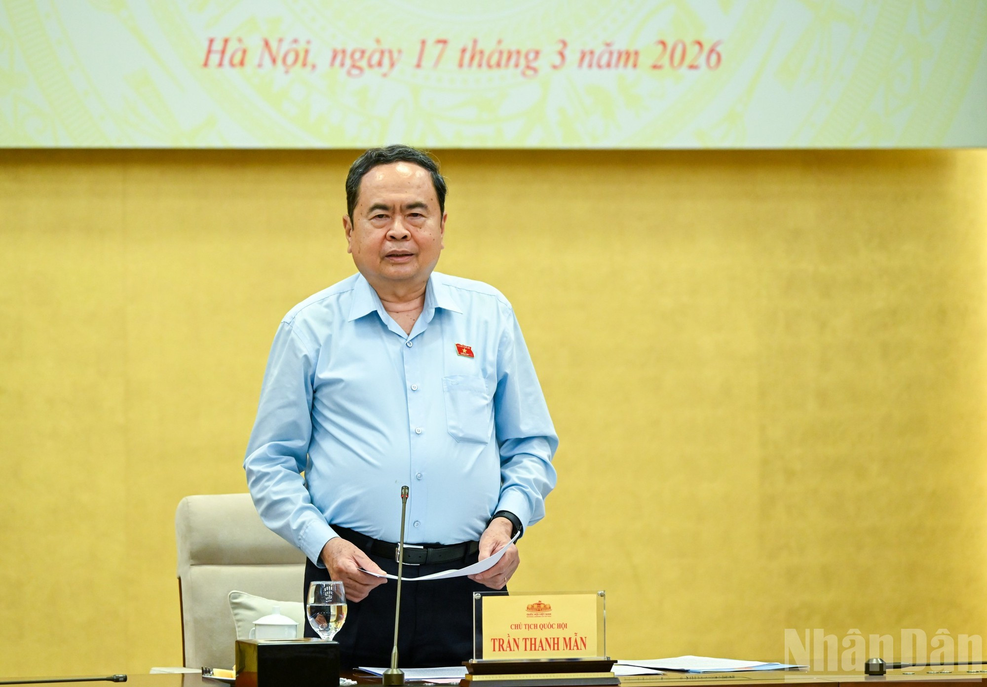 El presidente de la Asamblea Nacional de Vietnam, Tran Thanh Man, pronuncia las palabras inaugurales de la conferencia.