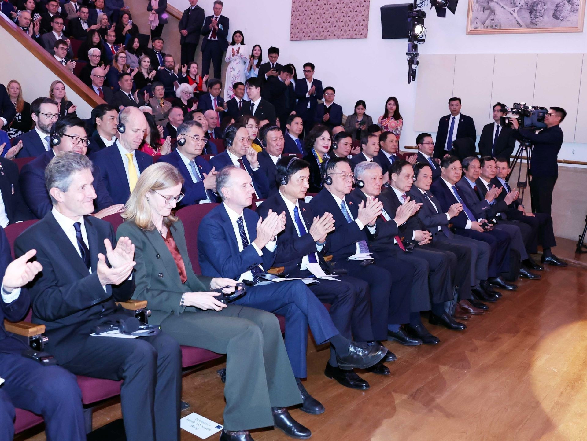 Delegados al encuentro. Delegados al encuentro.