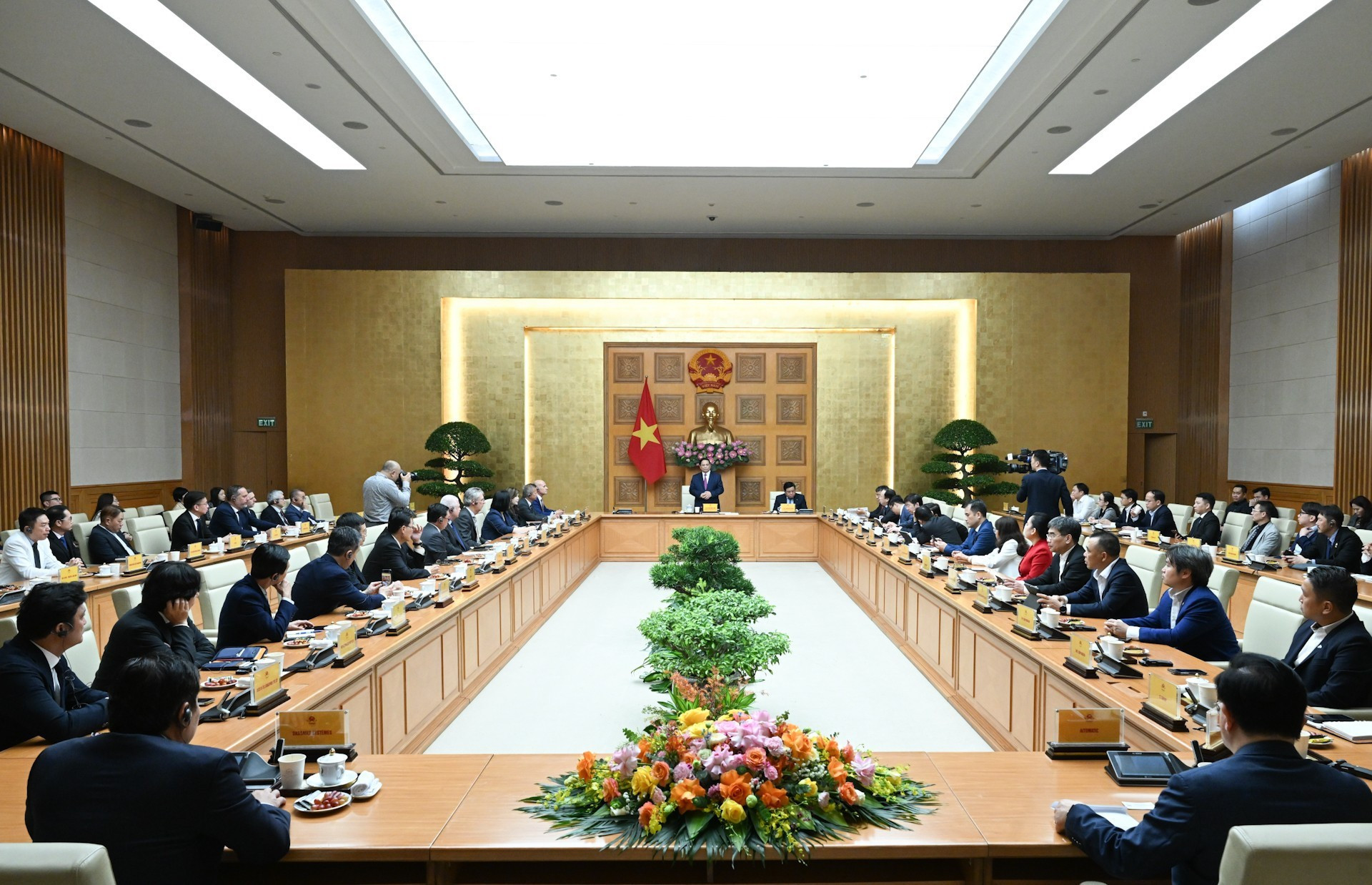 Panorama de la reunión.