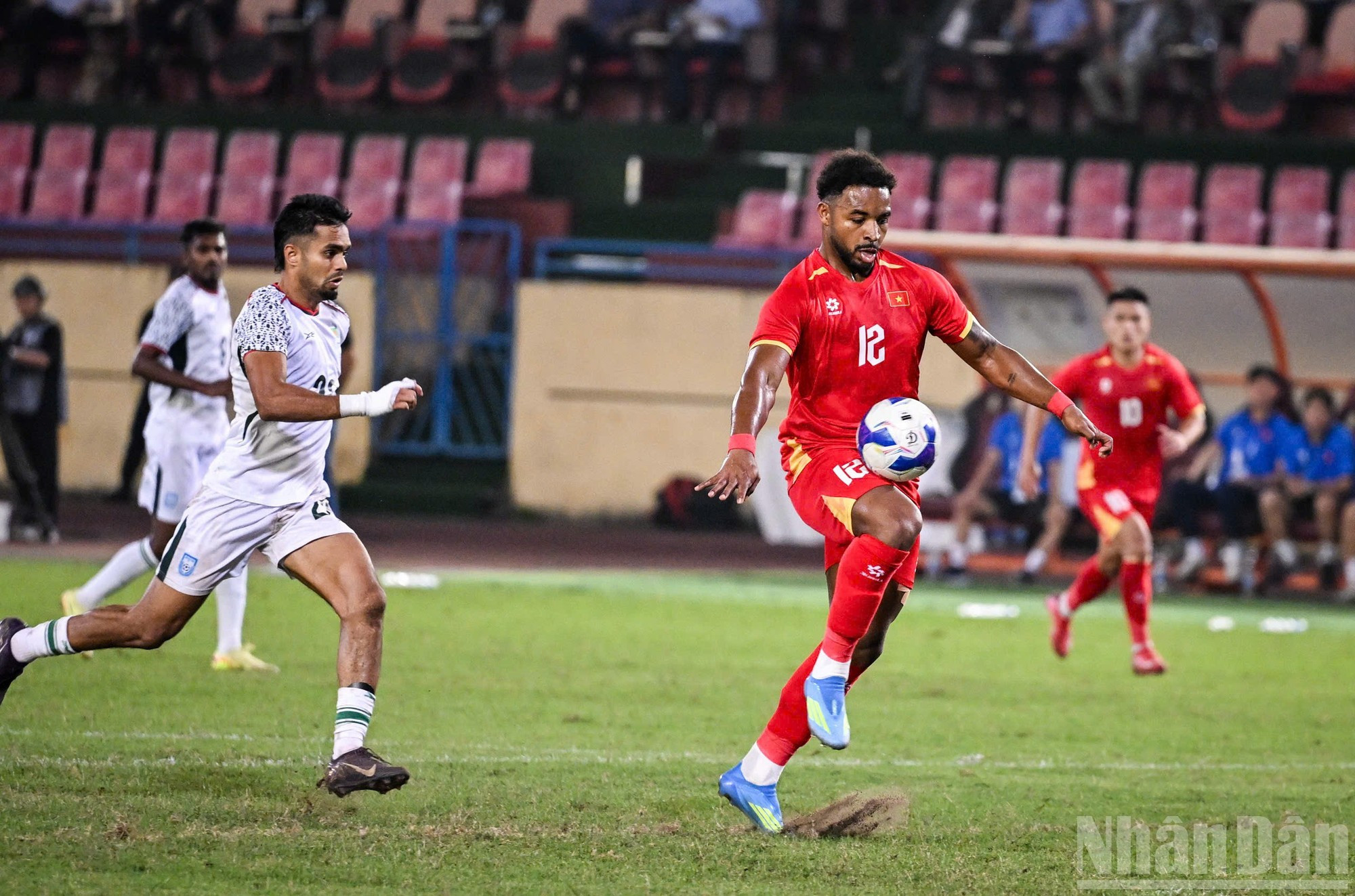 Ni Xuan Son ni Hoang Hen lograron anotar en el partido, pero es innegable su influencia en el actual estilo de juego de la selección vietnamita.