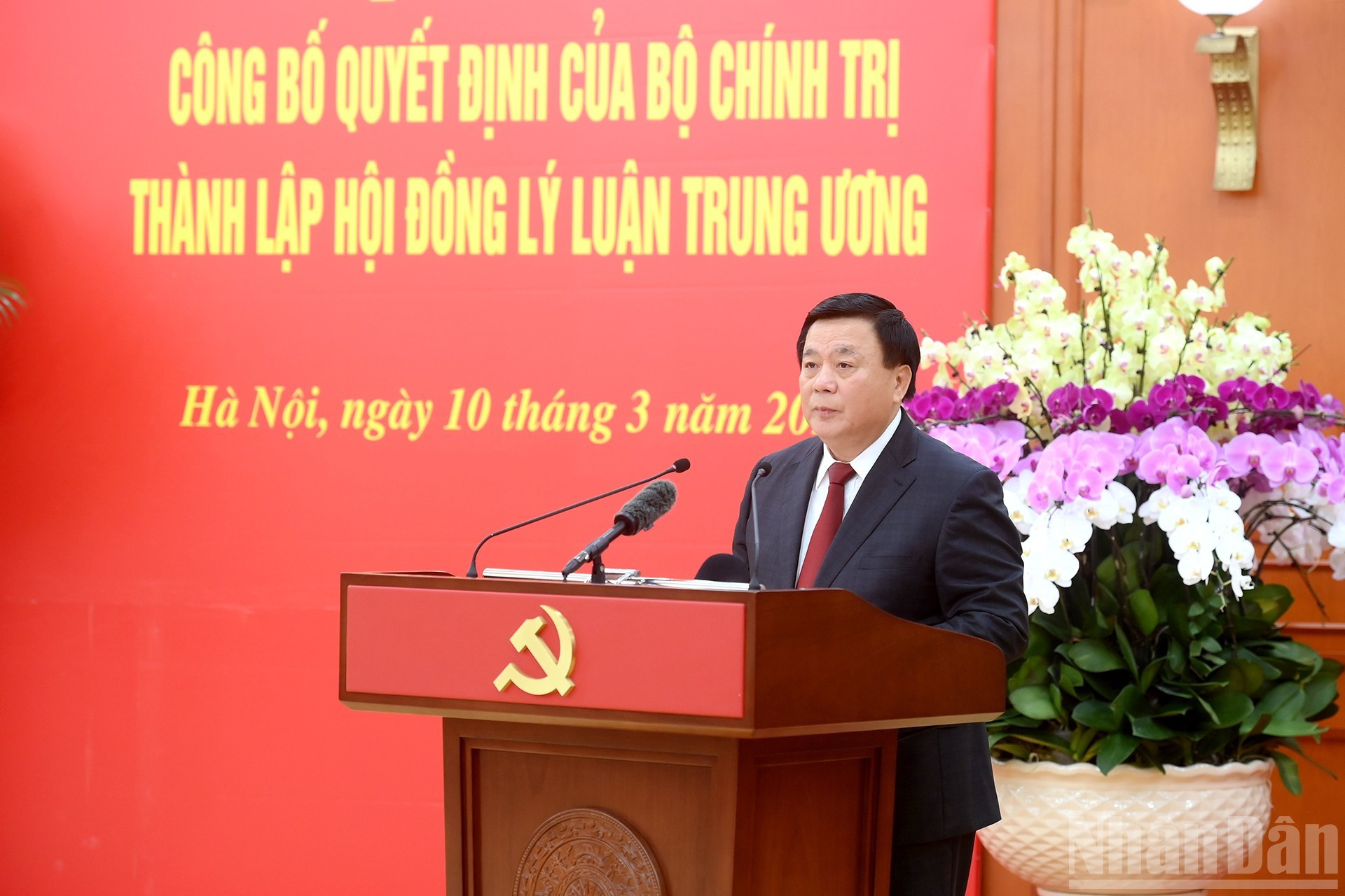 El presidente del Consejo Teórico Central del mandato 2026-2031, Nguyen Xuan Thang, tiene la palabra.