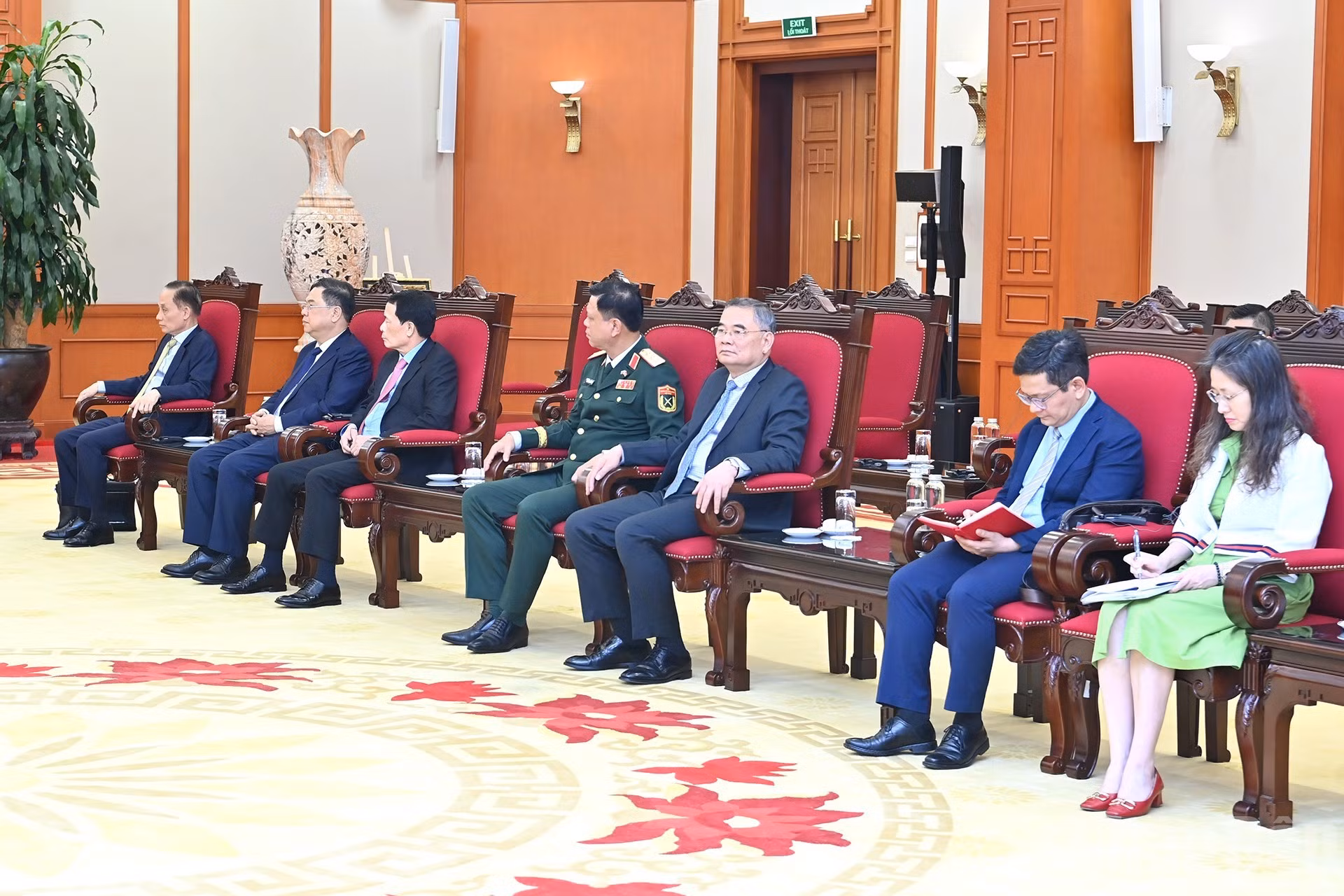 Representantes de Vietnam.