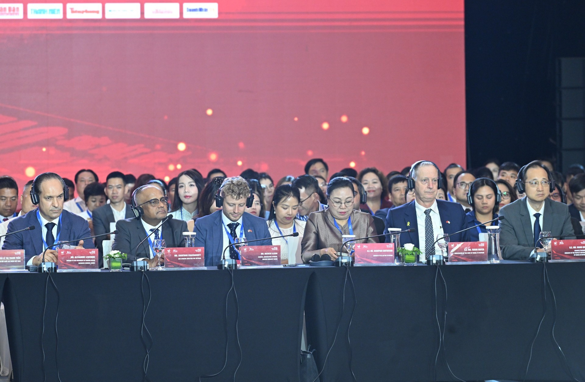 Delegados a la cita.