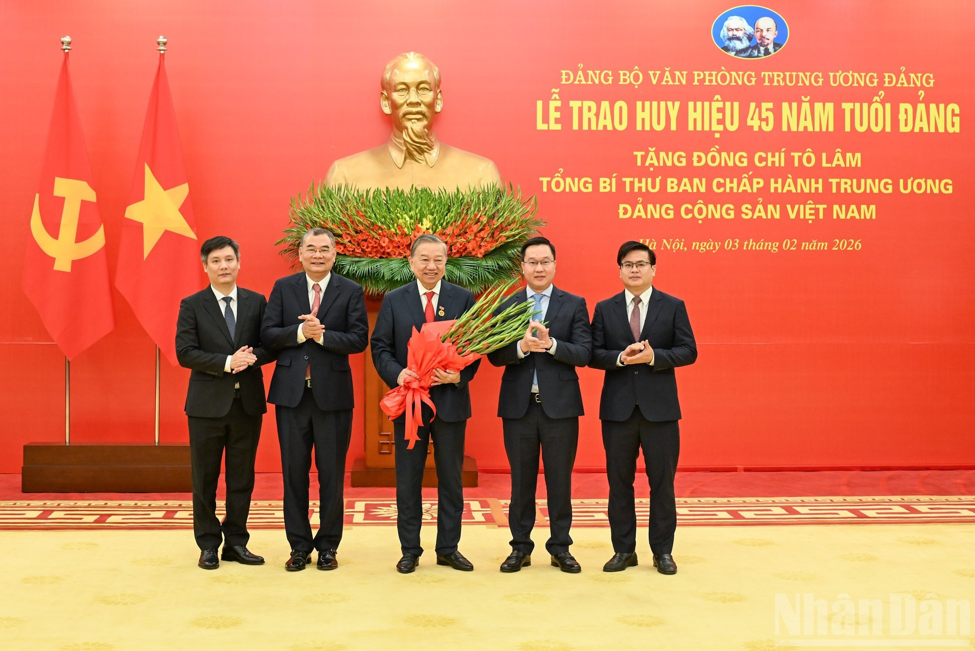 La instancia partidista de la Oficina del Secretario General del PCV felicita al compañero To Lam.