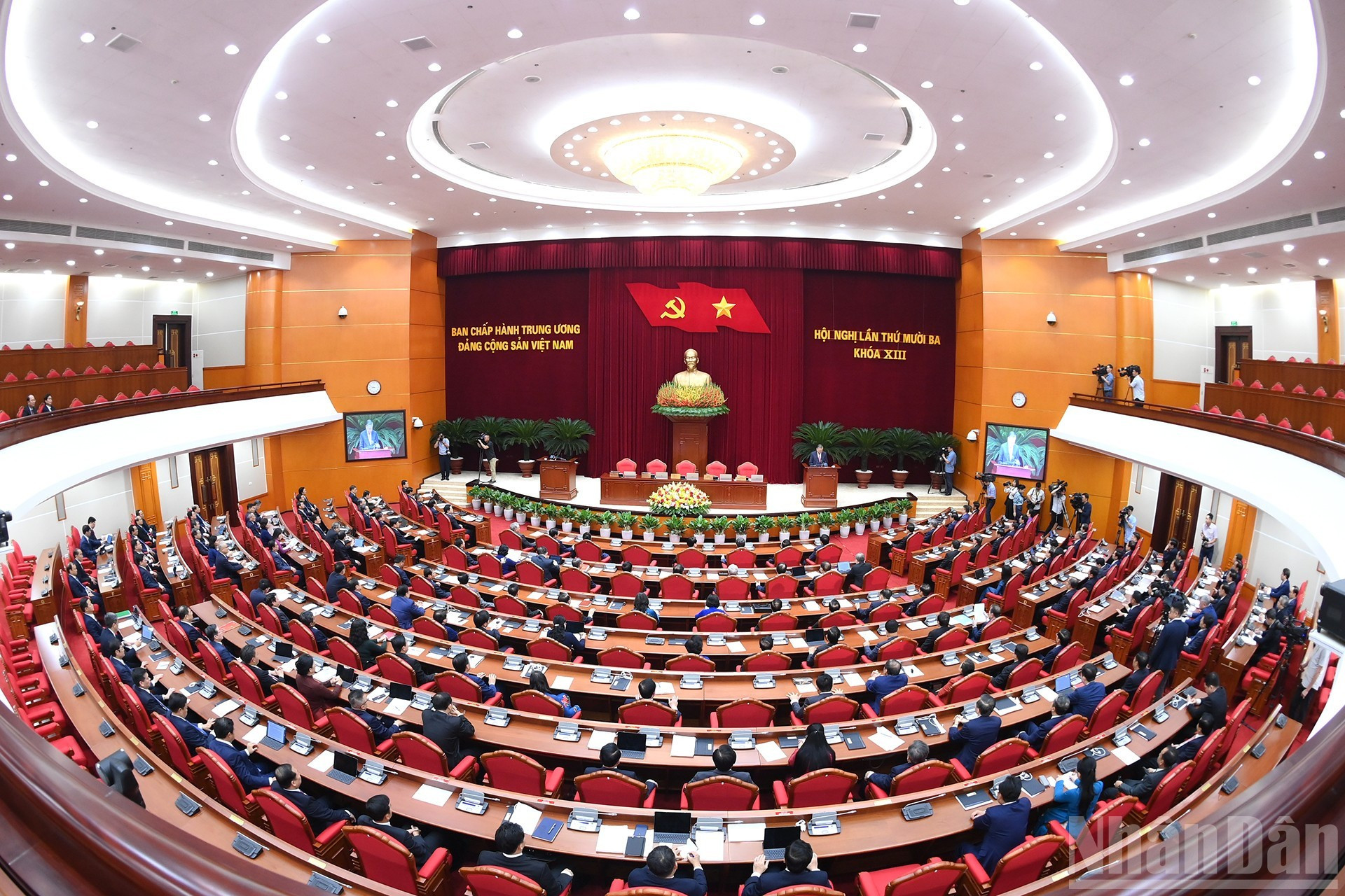 Panorama de la sesión de clausura.