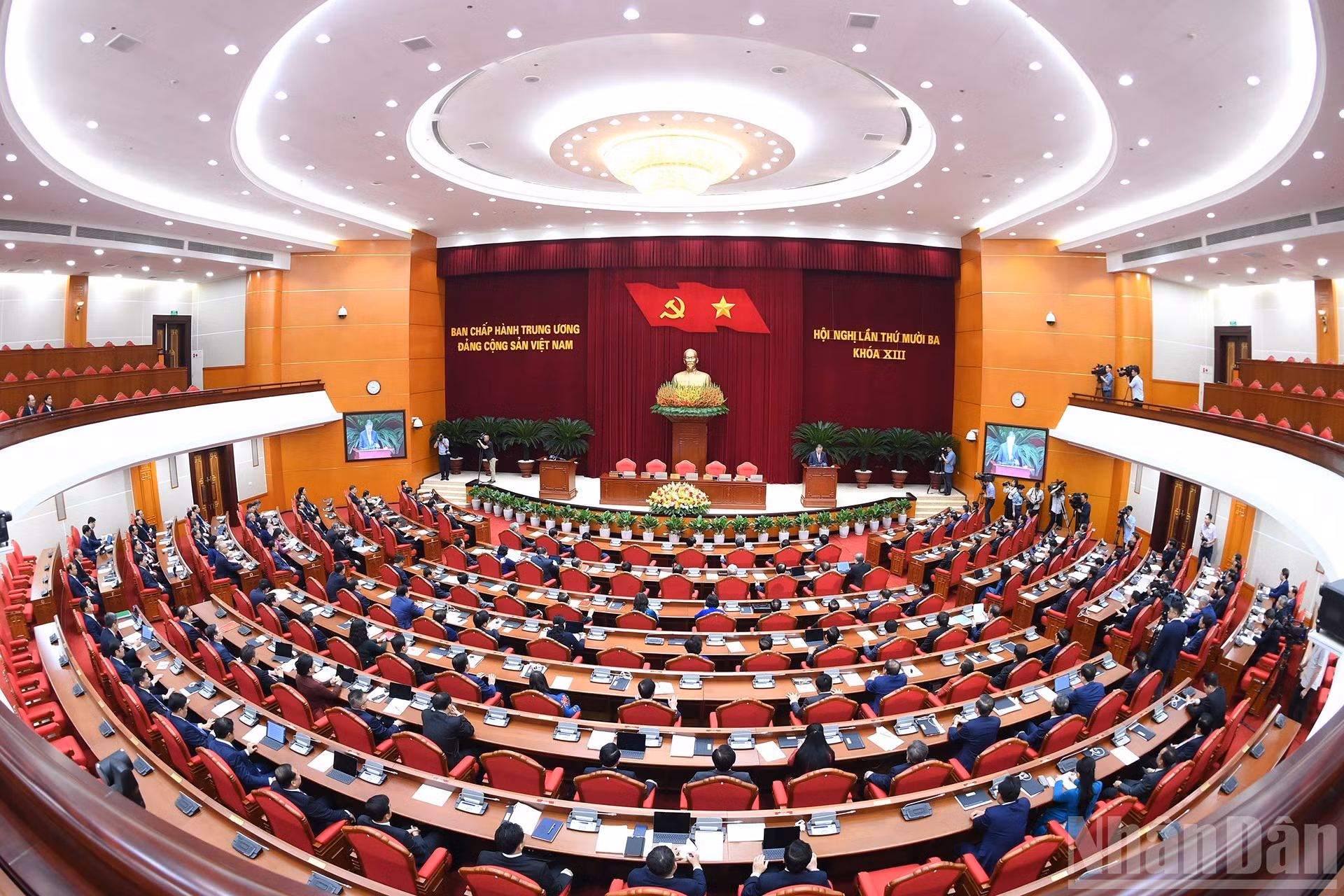 Panorama de la sesión de clausura.
