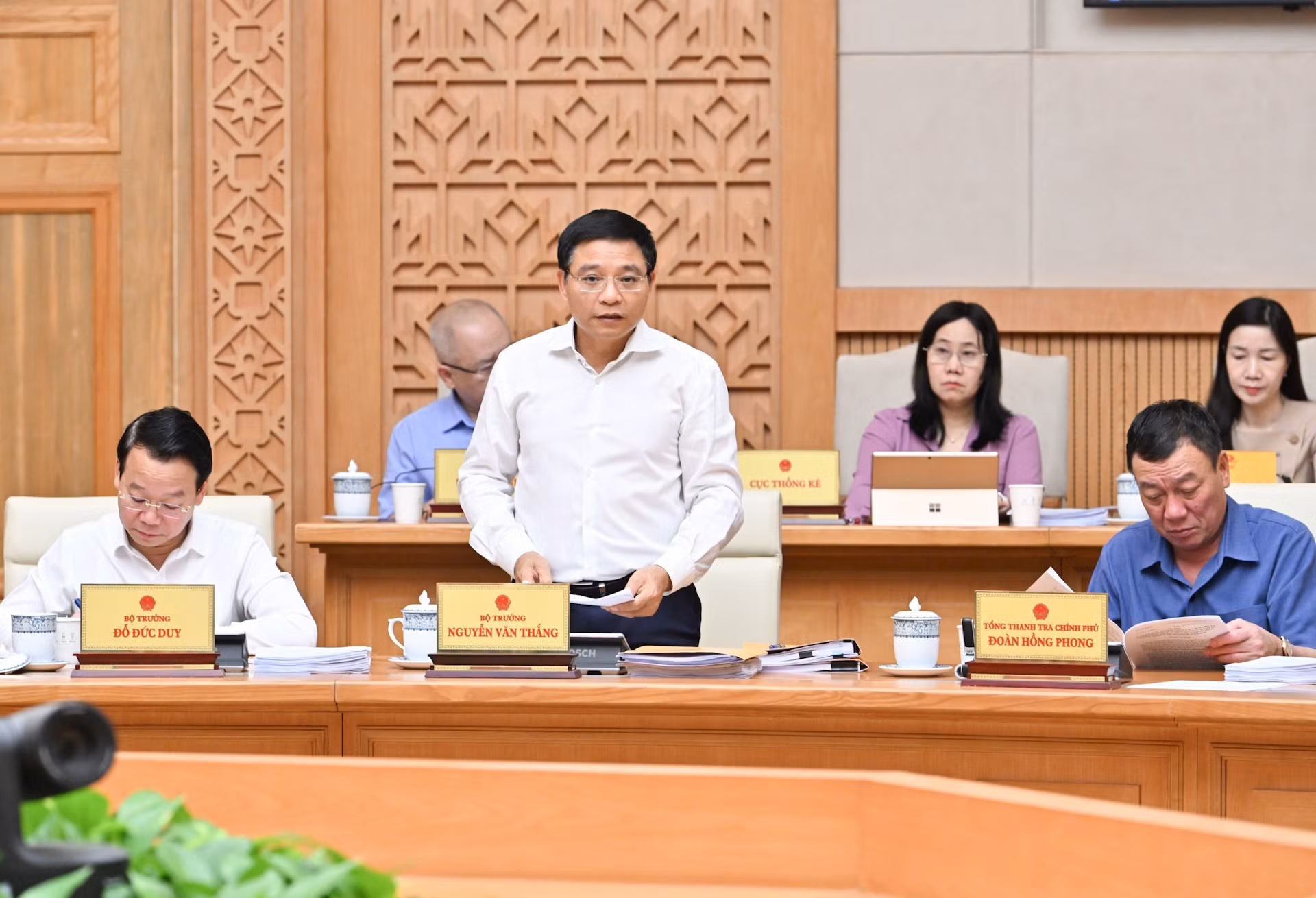 El ministro de Finanzas, Nguyen Van Thang.