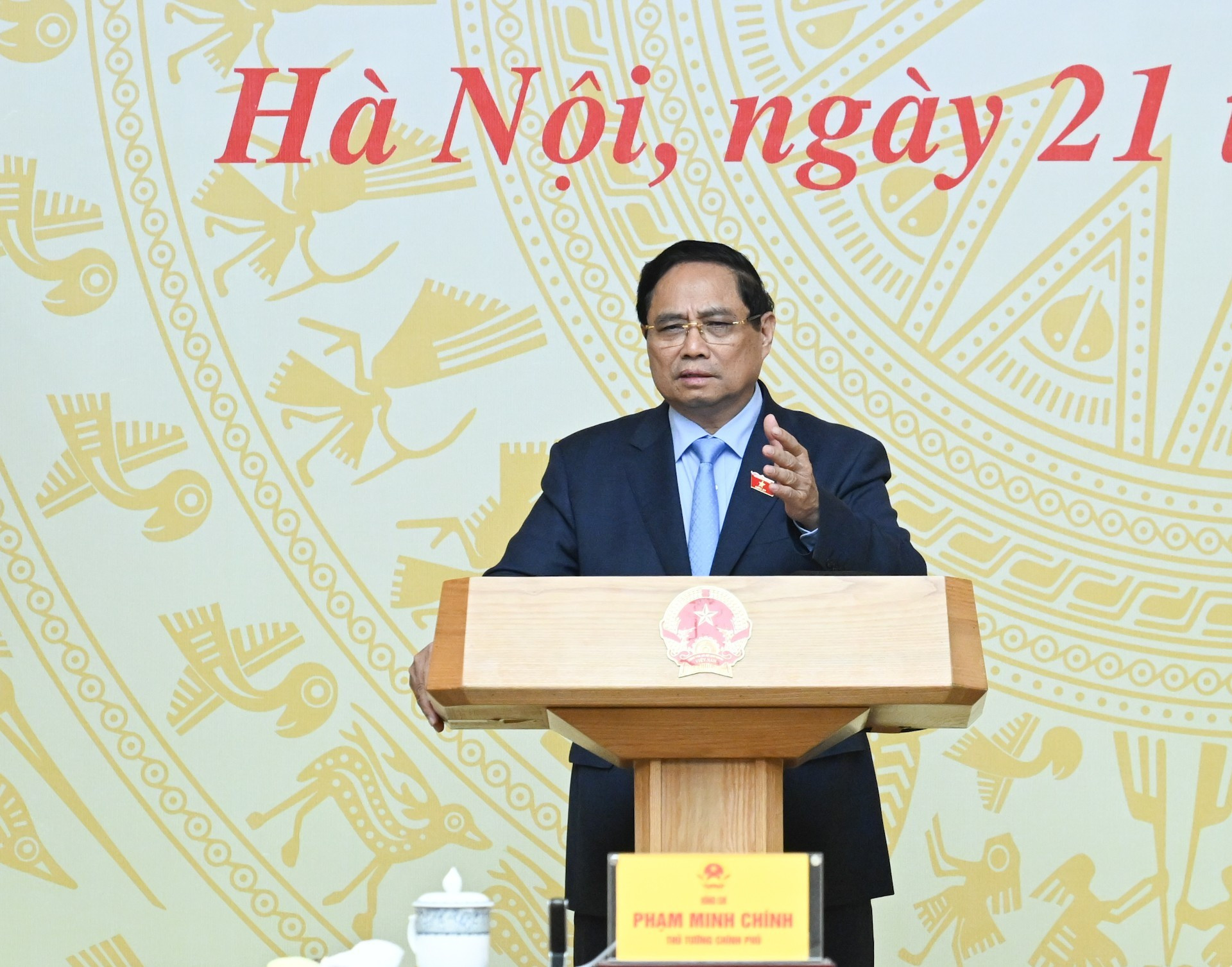 El primer ministro de Vietnam, Pham Minh Chinh, interviene en la 18ª reunión del Comité Directivo Nacional para la lucha contra la pesca ilegal, no declarada y no reglamentada.