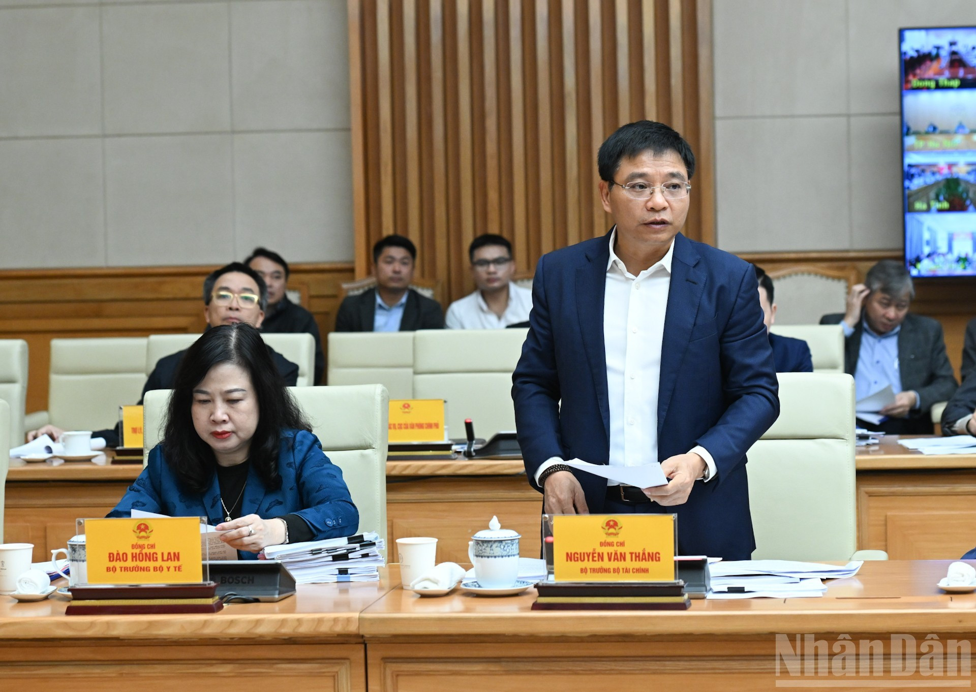 El ministro de Finanzas, Nguyen Van Thang.