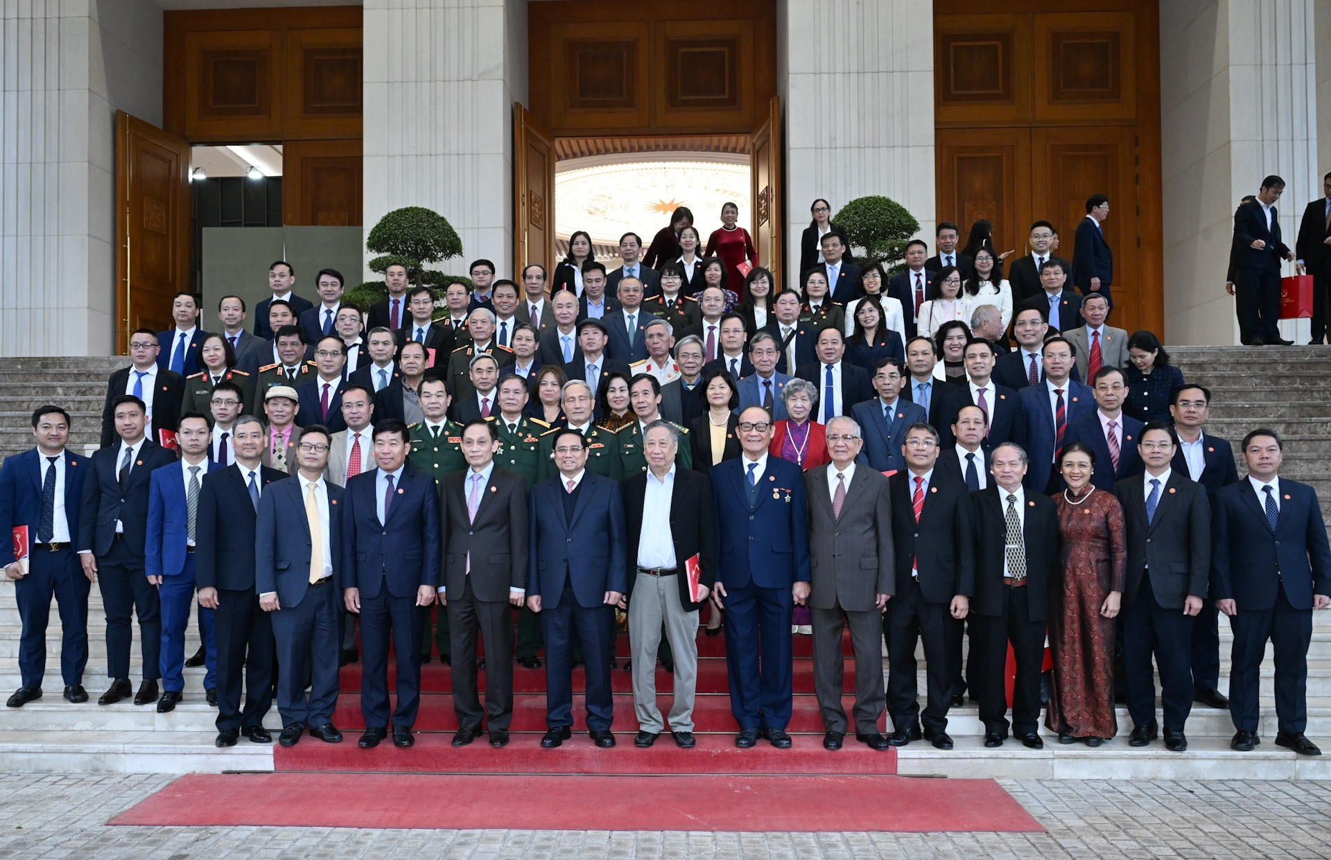 [Foto] Premier vietnamita asiste a conmemoración de los 50 años del Comité Nacional de Fronteras
