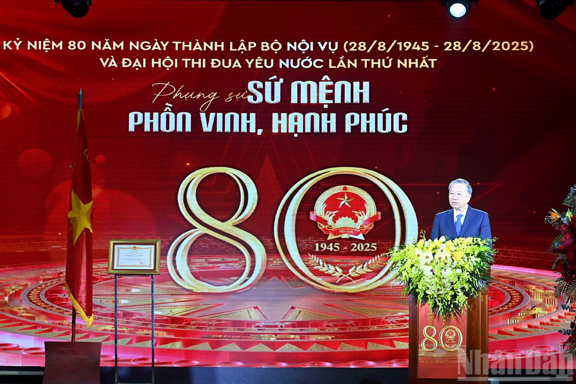 El secretario general del Partido, To Lam, en su intervención.