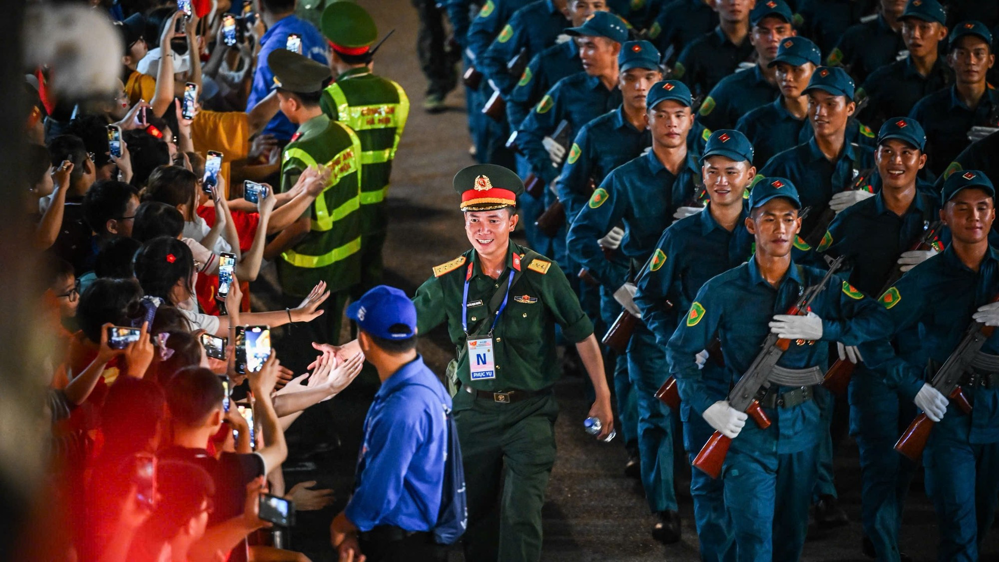 [Foto] Vistas del tercer ensayo general del desfile por el Día Nacional de Vietnam