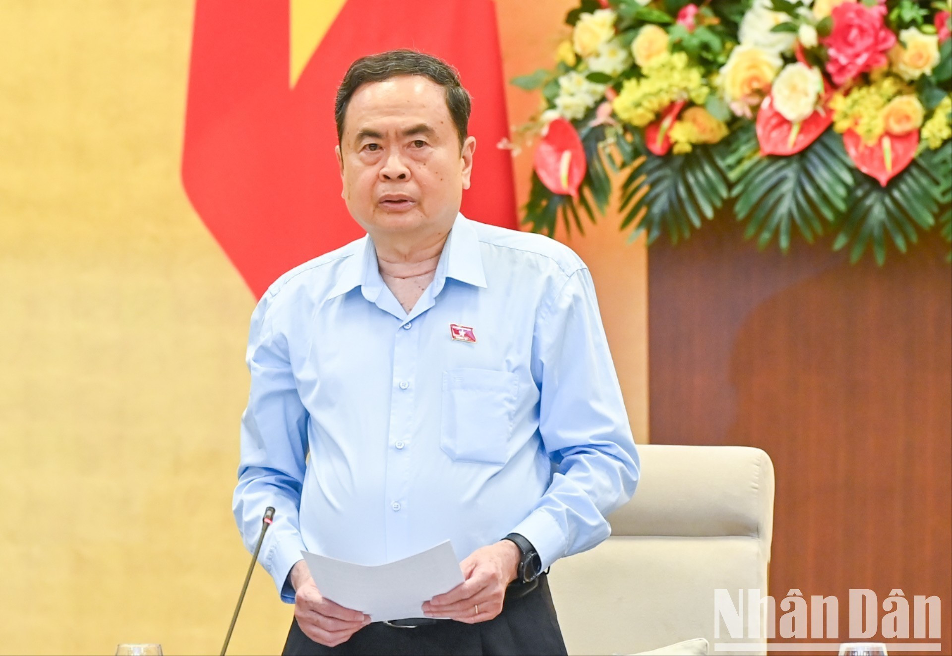 El presidente de la AN, Tran Thanh Man, da palabras inaugurales.