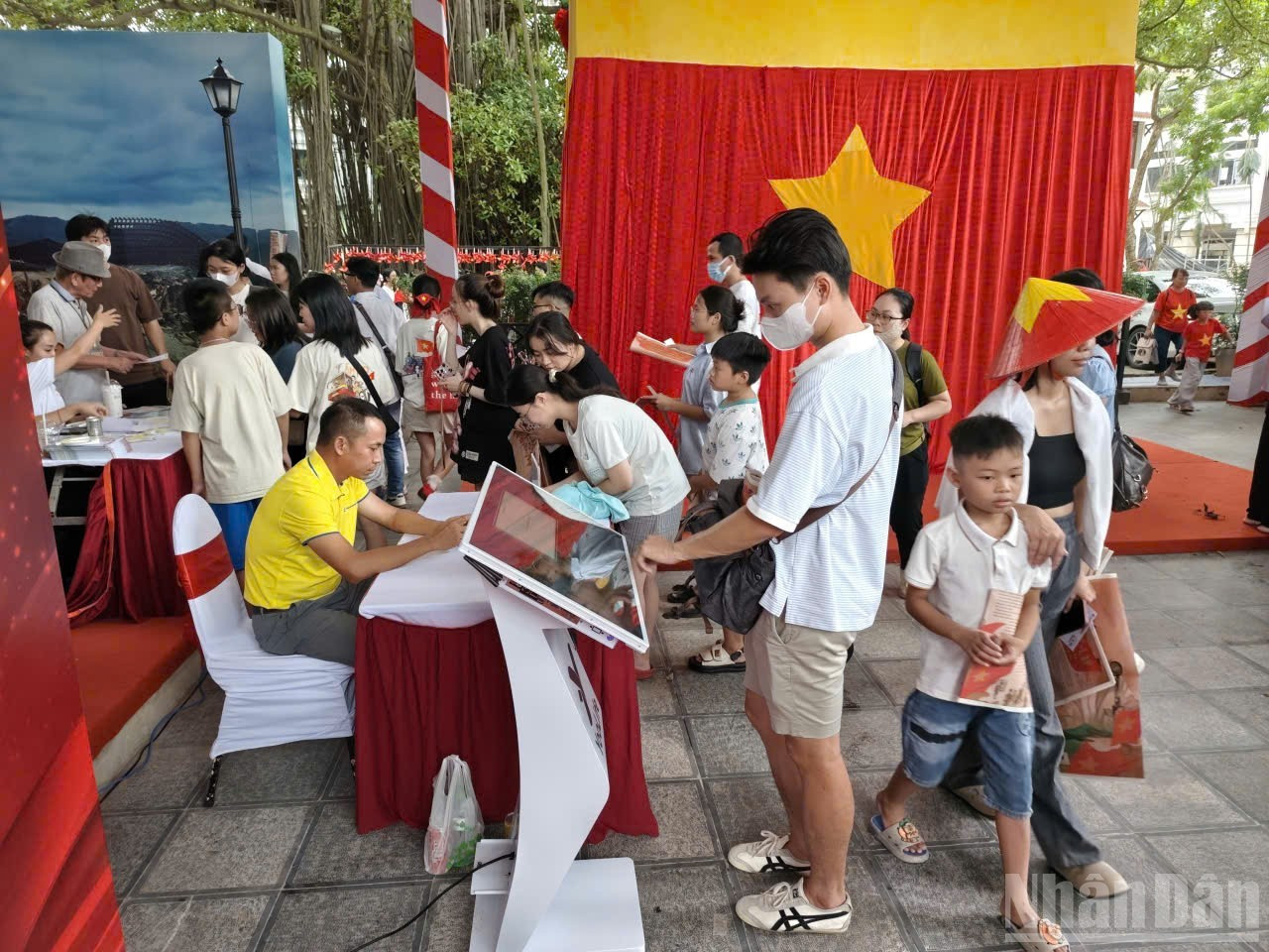 ... o experimentar la tecnología VR360.