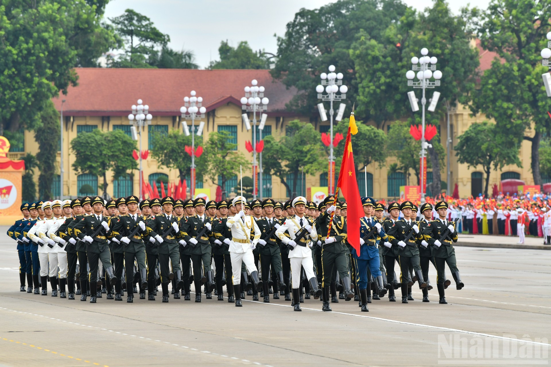 La delegación del Ejército Popular de Liberación de China. La delegación del Ejército Popular de Liberación de China.