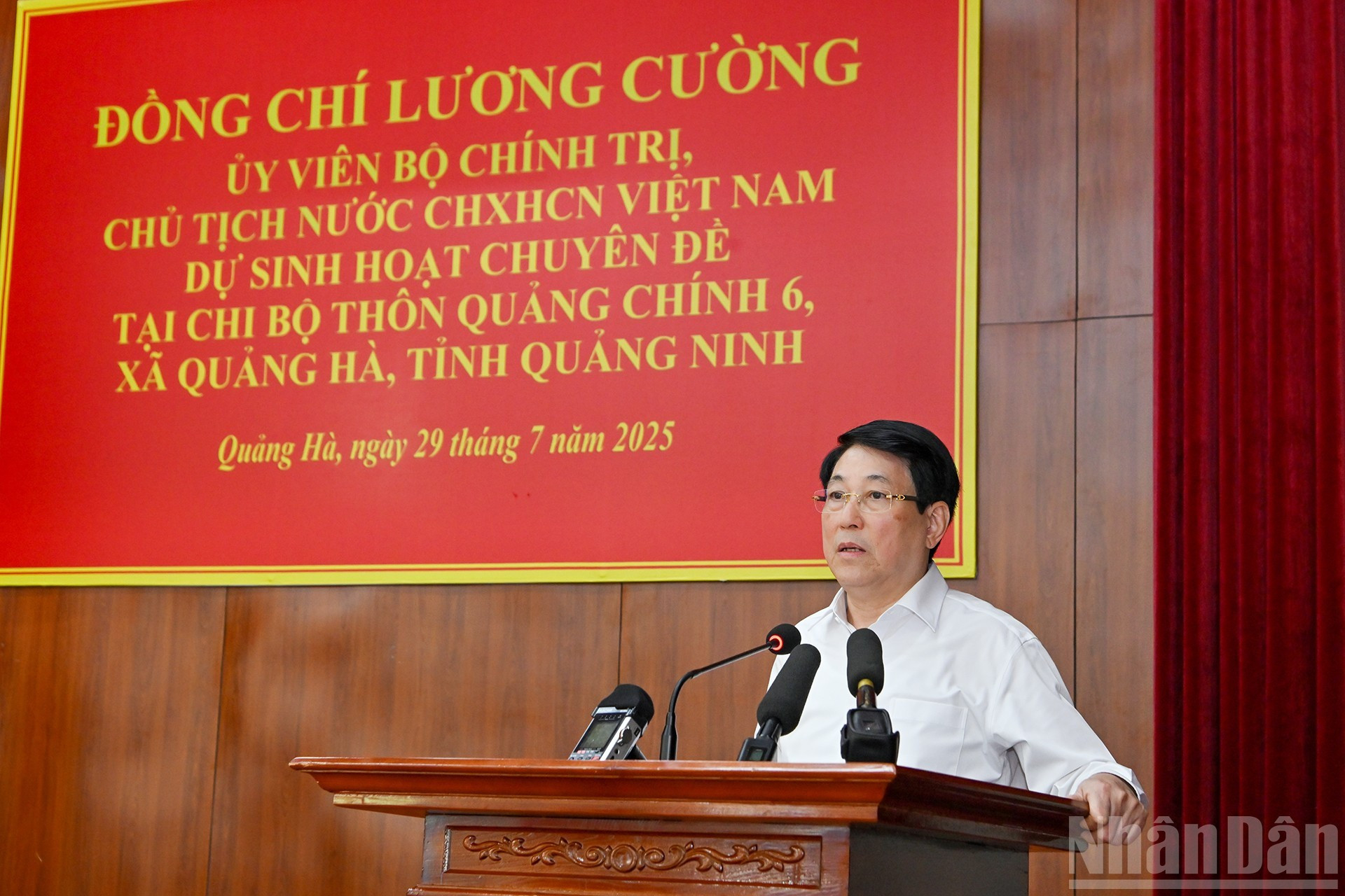 El presidente Luong Cuong da palabras. El presidente Luong Cuong da palabras.