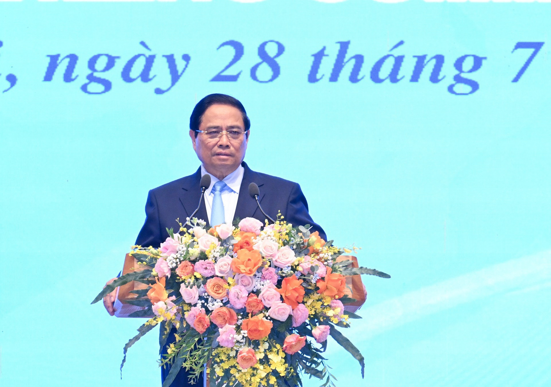 El jefe de Gobierno interviene en la ceremonia.