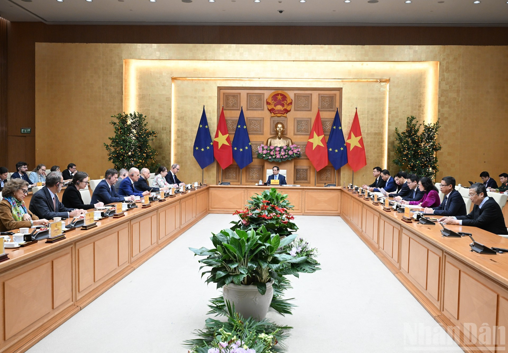 Panorama de la reunión.