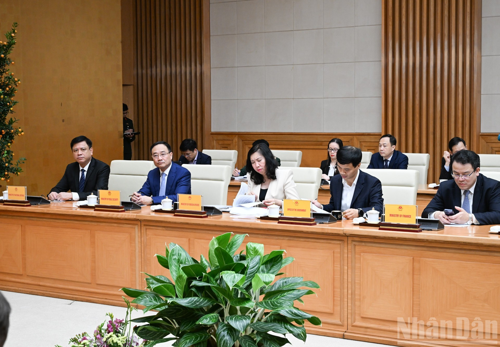 Delegados del Gobierno vietnamita en la sesión.