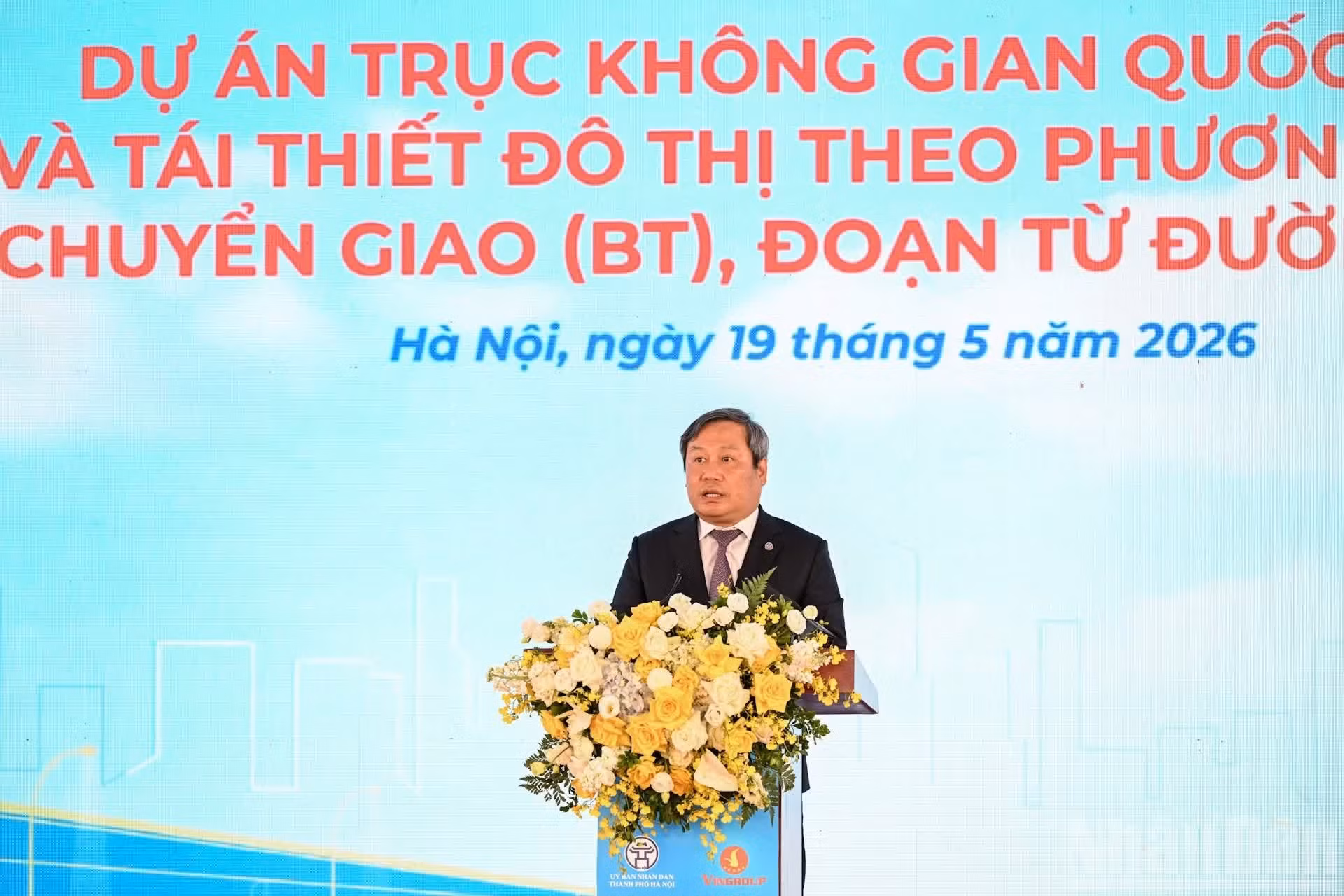 Intervención del presidente del Comité Popular de Hanói, Vu Dai Thang.