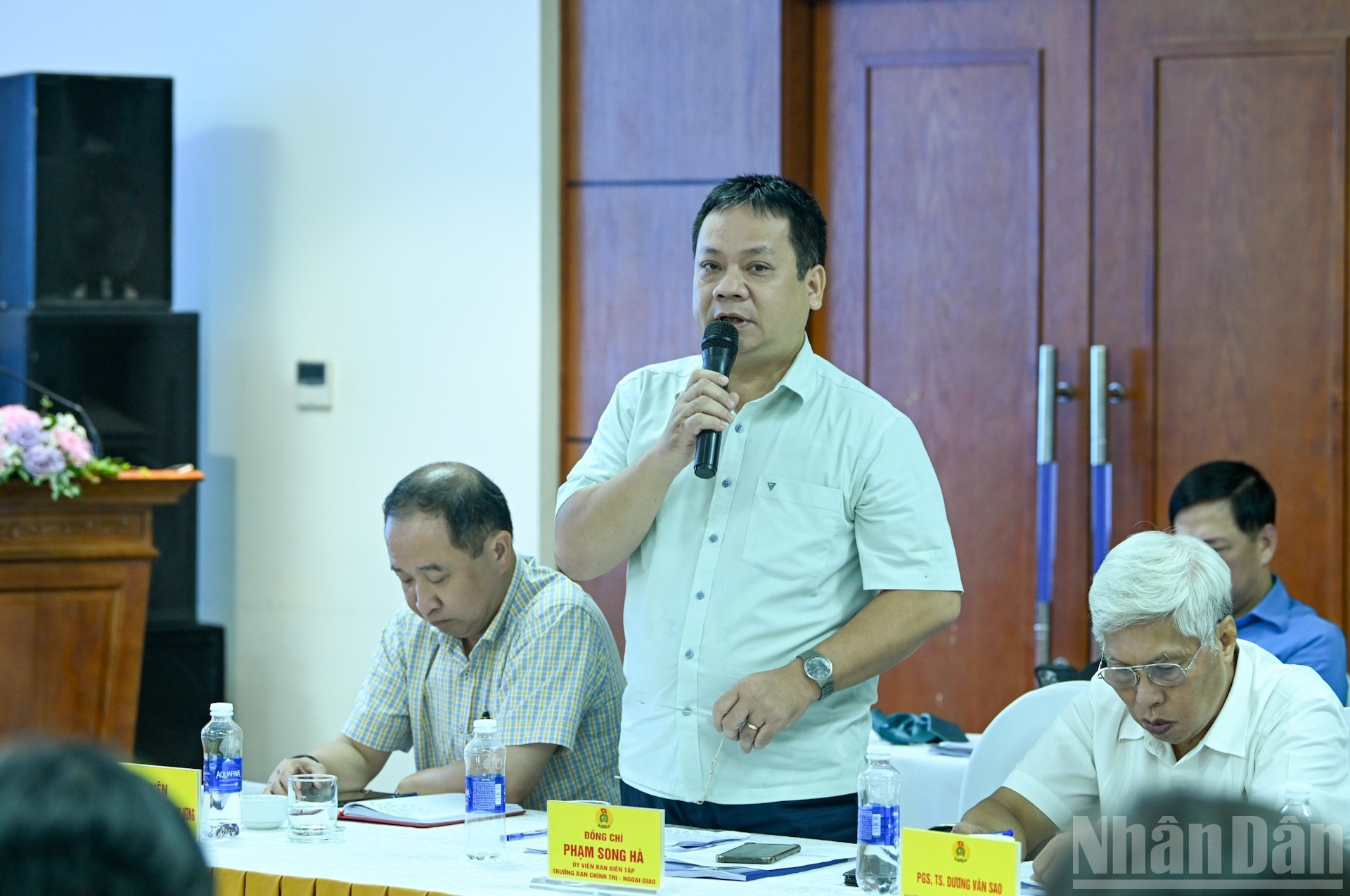 El jefe de la Redacción sobre Asuntos Políticos y Diplomáticos del periódico Nhan Dan, Pham Song Ha, aporta opiniones.